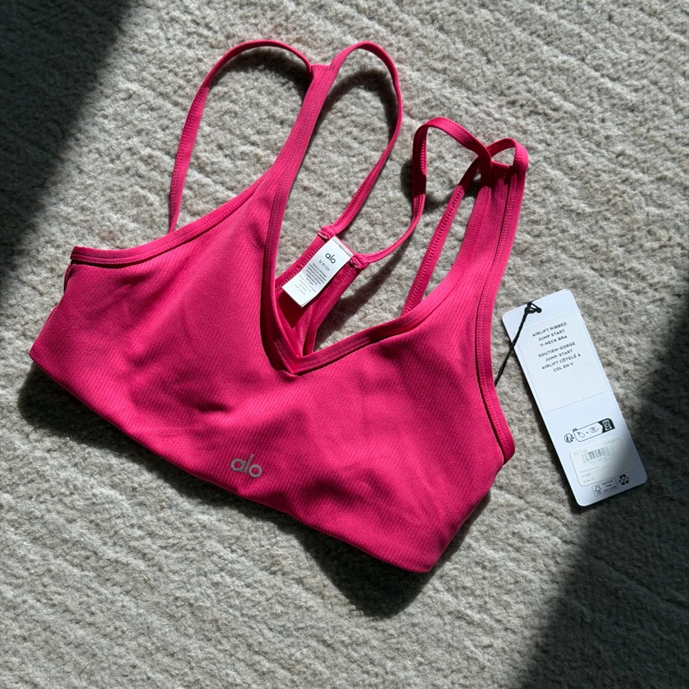 ALO Yoga Pink airlift ribbed jump start v neck bra